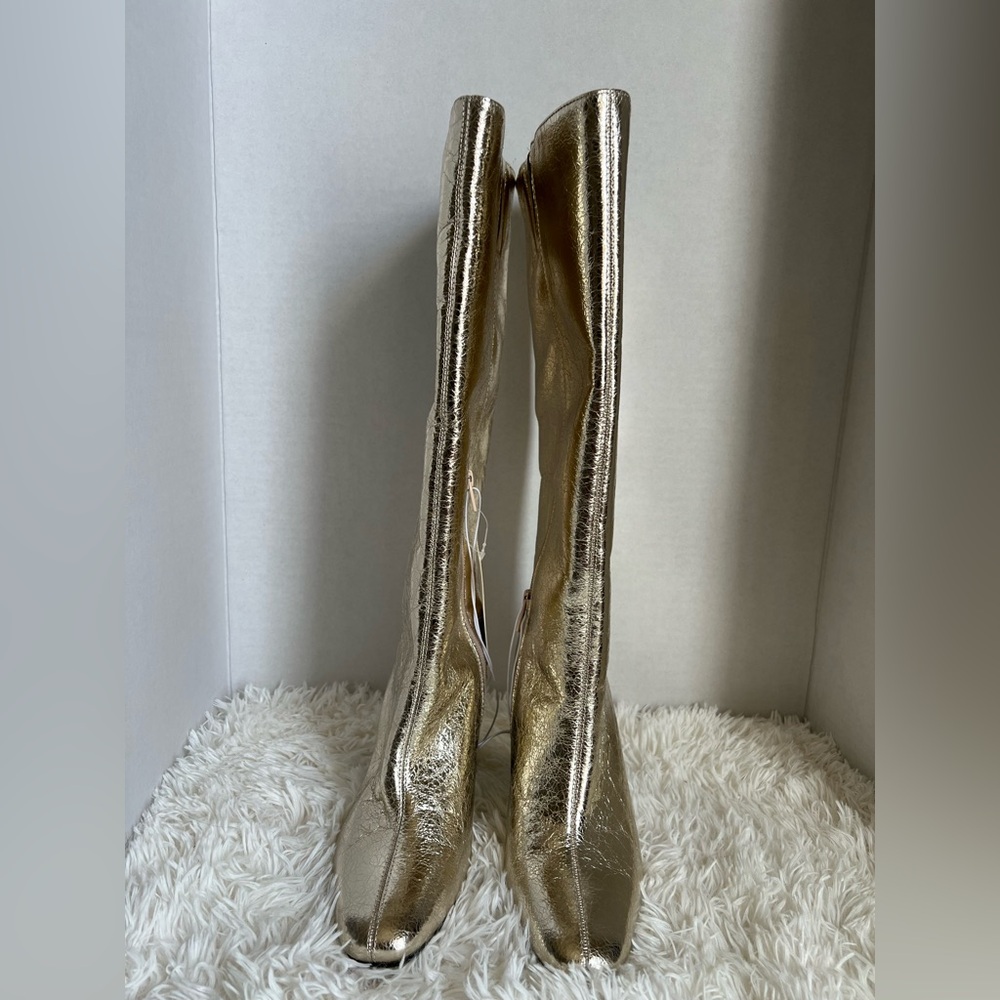Universal Thread Metallic Gold Heeled Boots